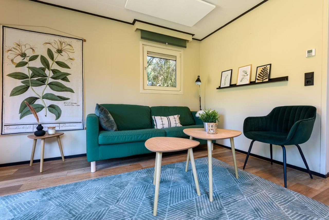 Chalet Met Eigen Tuin Aan De Veluwse Bosrand Putten Eksteriør billede